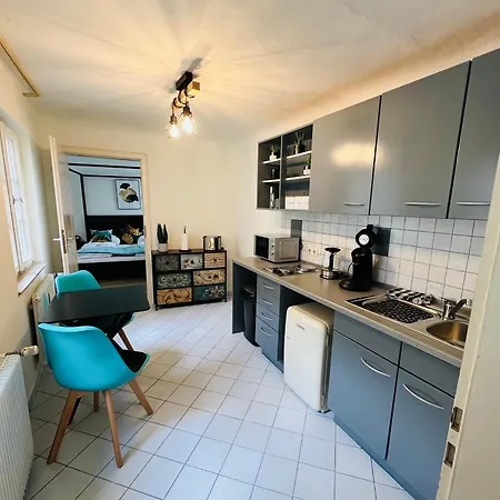 Little Venezia Apartman *